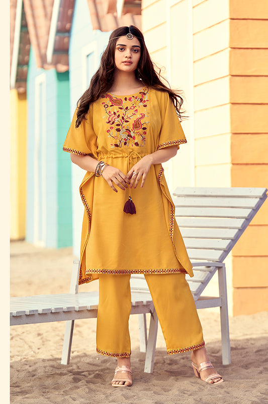 Mustard yellow kaftan co-ord set with thread work