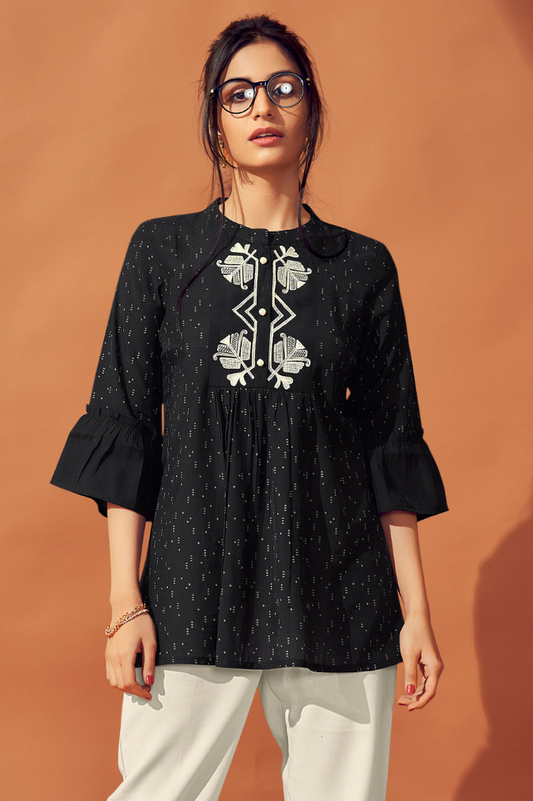 BLACK BLOCK PRINT TOP