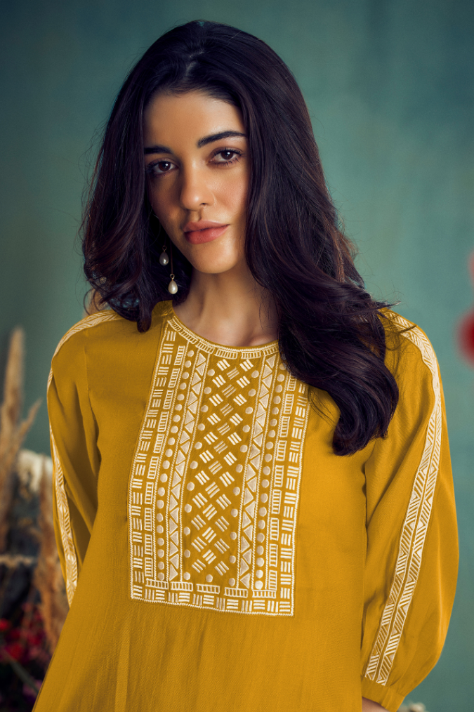 Mustard Yellow co-ord set with thread work