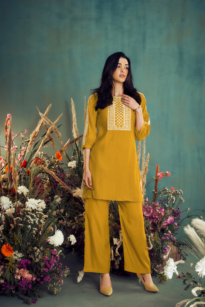 Mustard Yellow co-ord set with thread work